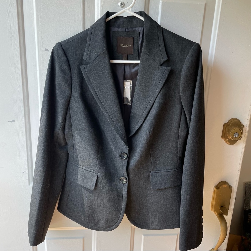 The Limited Blazer gray; size 4